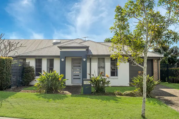 Main view of Homely semi-detached listing, 2/19 Pepper Tree Drive, Holmview QLD 4207