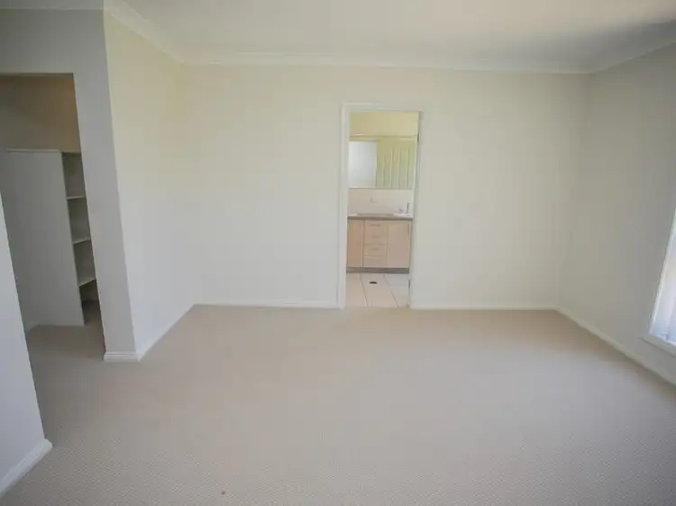 Sixth view of Homely house listing, 69 Sommerfeld Crescent, Chinchilla QLD 4413
