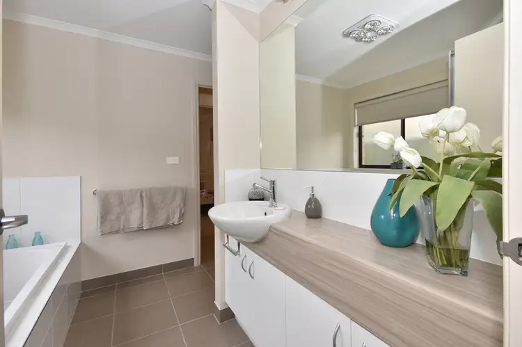 Third view of Homely house listing, 4/39A Orlando Street, Eaglehawk VIC 3556
