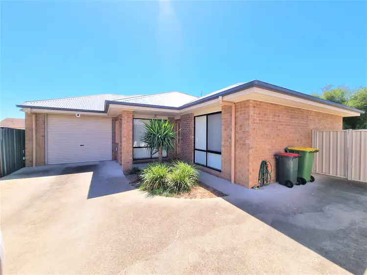 Main view of Homely unit listing, 2/94 Pay Street, Kerang VIC 3579