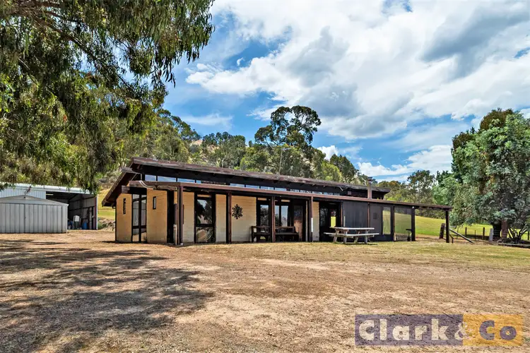 3045 Maintongoon Road, Bonnie Doon VIC 3720