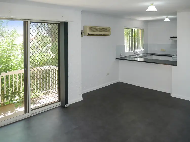 Sixth view of Homely unit listing, 7/76 Wade Avenue, Leeton NSW 2705