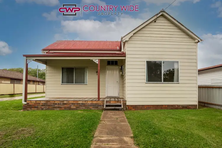 49 Ryanda Street, Guyra NSW 2365
