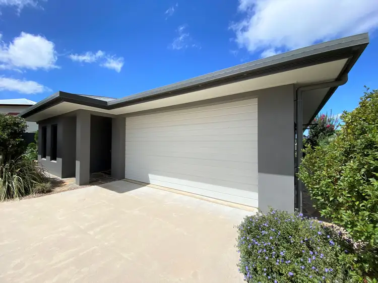 2/1 Williams Avenue, Yungaburra QLD 4884