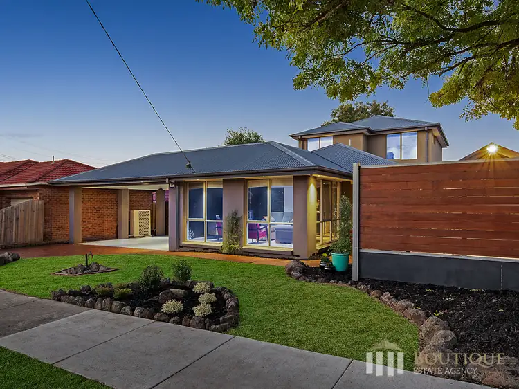 35 Bellbrook Drive, Dandenong North VIC 3175