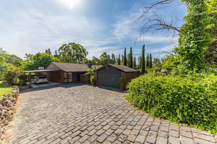 Second view of Homely house listing, 7 Merlinda Court, Wodonga VIC 3690