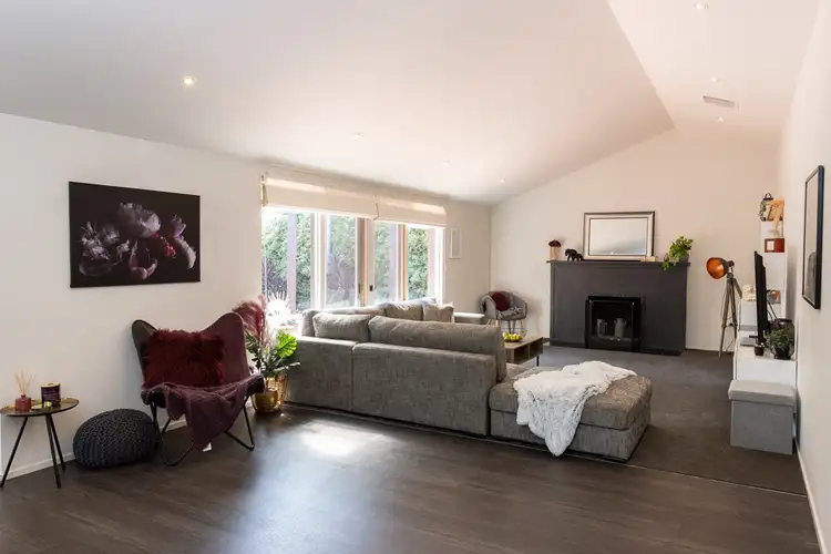 Fourth view of Homely house listing, 7 Merlinda Court, Wodonga VIC 3690