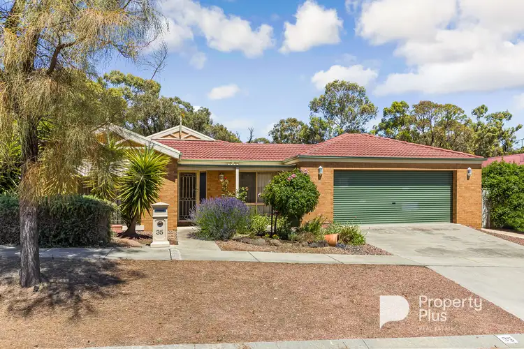 35 Grevillea Avenue, Kangaroo Flat VIC 3555