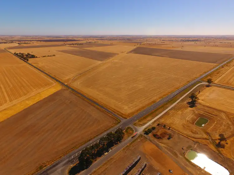 Fifth view of Homely rural property listing, 106 Lillimur-Yearinga Road, Lillimur VIC 3420