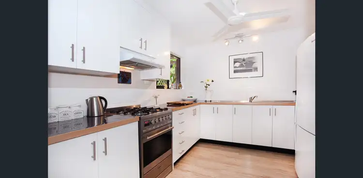 2/11 PARSONS STREET, Nambour QLD 4560