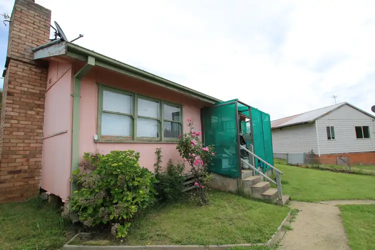 Fifth view of Homely house listing, 6 Orana Avenue, Cooma NSW 2630