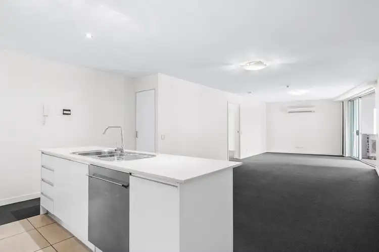 Third view of Homely apartment listing, 1709/100 Quay Street, Brisbane City QLD 4000
