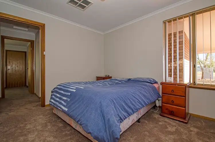 Fourth view of Homely unit listing, 2/2 Steel Place, Boulder WA 6432