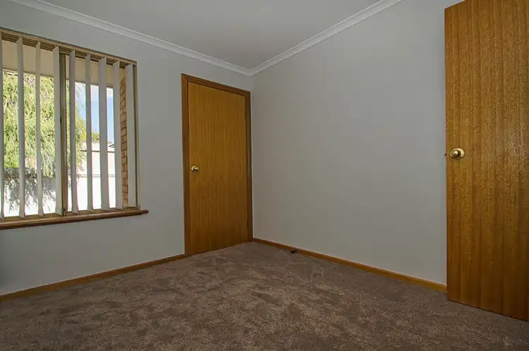 Sixth view of Homely unit listing, 2/2 Steel Place, Boulder WA 6432