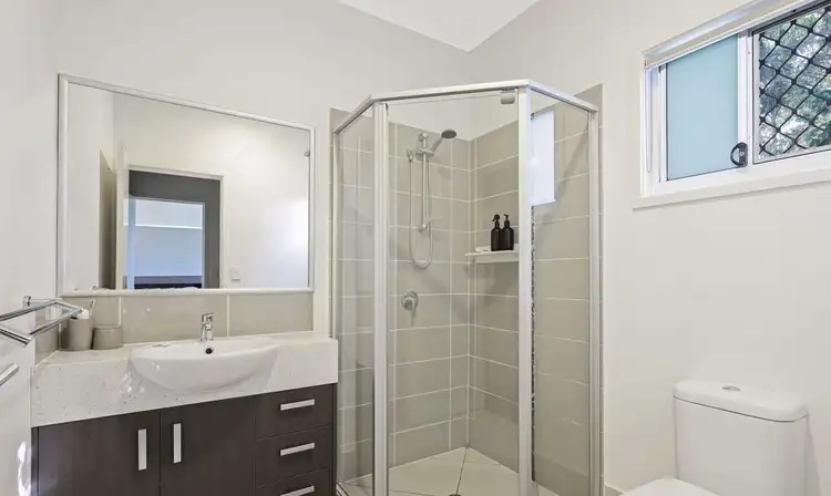 Sixth view of Homely apartment listing, 5/27A WINCHESTER STREET, Hamilton QLD 4007