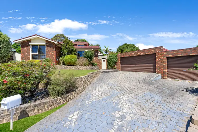 Main view of Homely house listing, 4 Dawson Court, Endeavour Hills VIC 3802