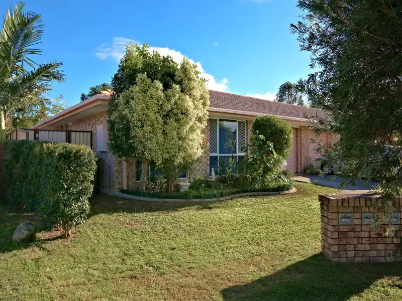 Main view of Homely semi-detached listing, 1/18 Riccarton Place, Labrador QLD 4215
