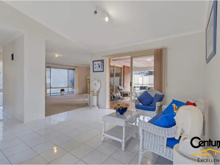 22 Bexley Place, Helensvale QLD 4212