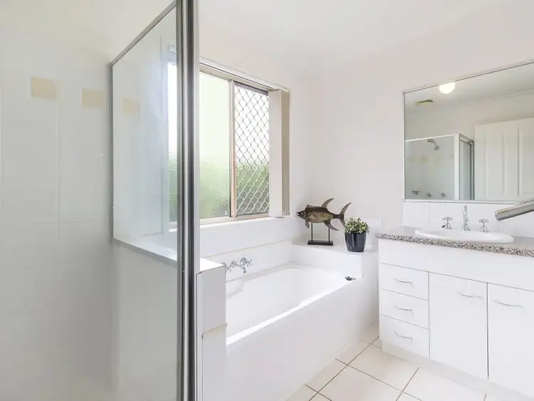 Fourth view of Homely villa listing, 13/1 Archipelago Street, Pacific Pines QLD 4211