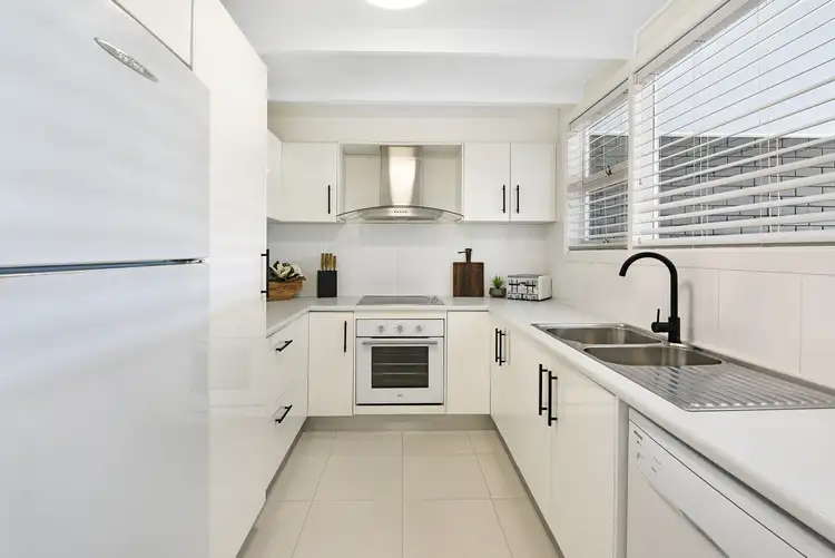 Sixth view of Homely townhouse listing, 4/13 Hooker Boulevard, Broadbeach Waters QLD 4218