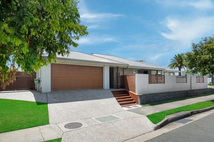 Main view of Homely house listing, 8 Grant Avenue, Hope Island QLD 4212
