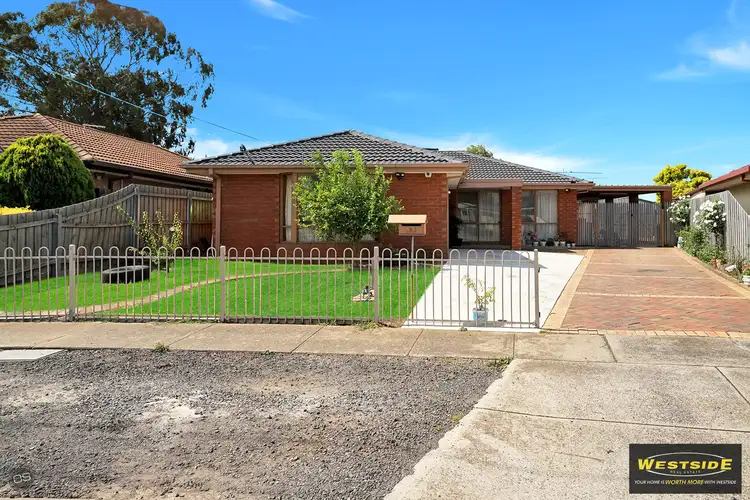 Second view of Homely house listing, 3 Kingfisher Court, Werribee VIC 3030