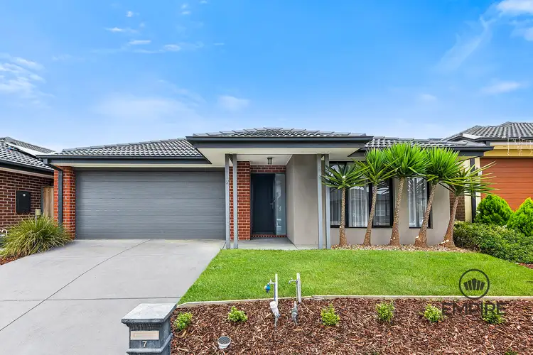 7 Caxton Close, Clyde VIC 3978