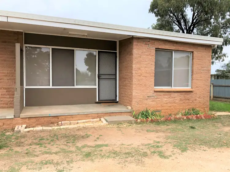 3/9 Camp Street