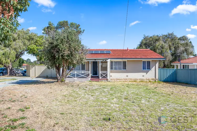 6 BRECKNOCK WAY, Girrawheen WA 6064