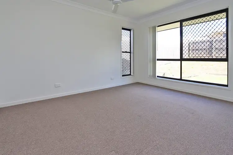 Seventh view of Homely semi-detached listing, 1/37 Tawney Street, Lowood QLD 4311