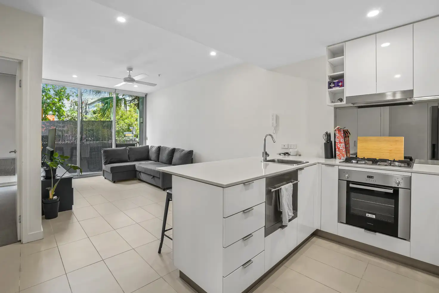Main view of Homely apartment listing, 20106/37 Kyabra Street, Newstead QLD 4006