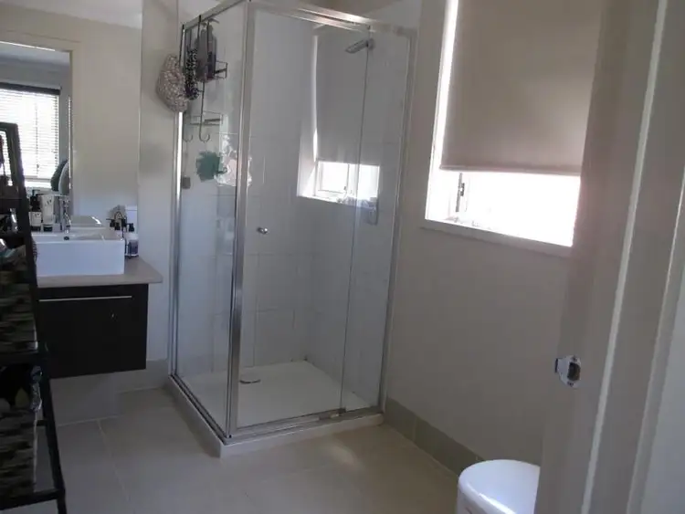 Seventh view of Homely house listing, 2 Oscar Drive, Marong VIC 3515
