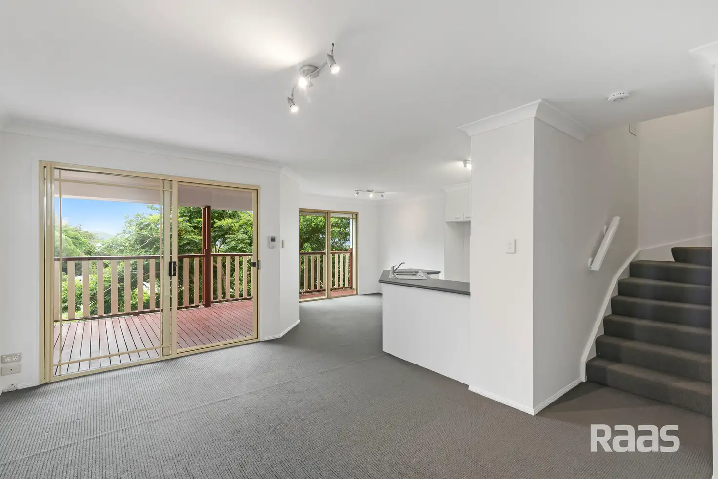 Main view of Homely townhouse listing, 40/76 Hoffschildt Drive, Currumbin Waters QLD 4223