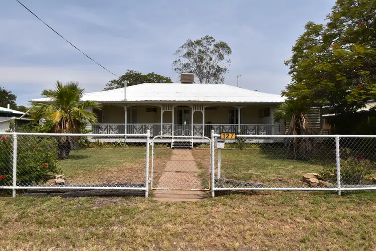 127 Crane Street, Longreach QLD 4730