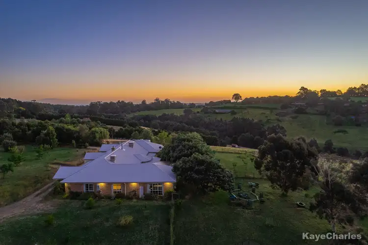 21 Ford Road, Emerald VIC 3782