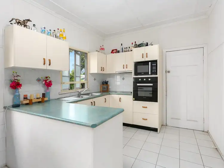 Fourth view of Homely house listing, 250 Warwick Road, Churchill QLD 4305