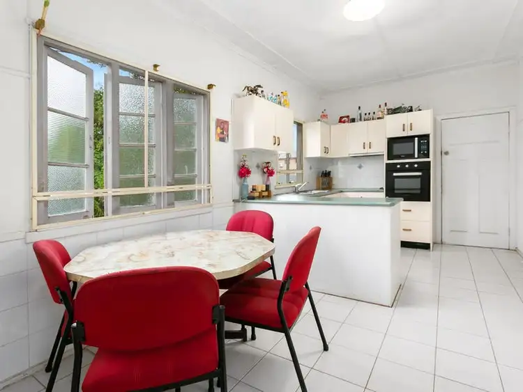 Fifth view of Homely house listing, 250 Warwick Road, Churchill QLD 4305