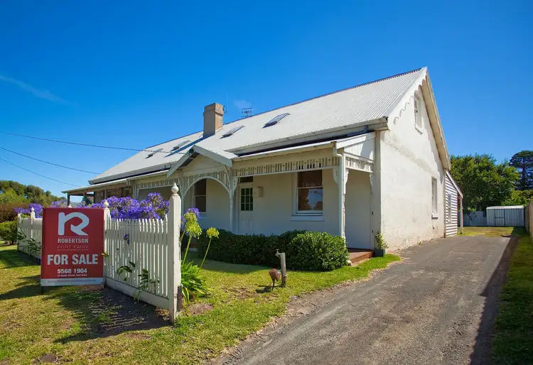 34 Albert Street, Port Fairy VIC 3284