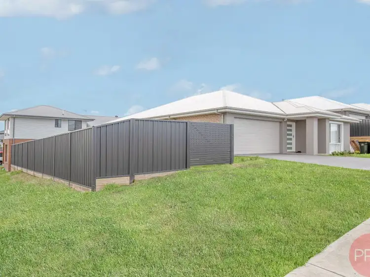19 Riverside Street, Bolwarra NSW 2320