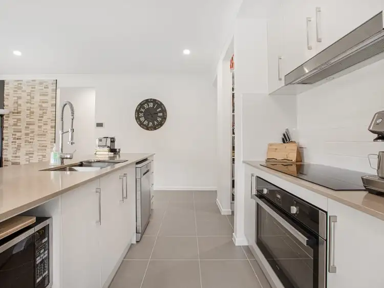 Fifth view of Homely house listing, 52 Talleyrand Circuit, Greta NSW 2334