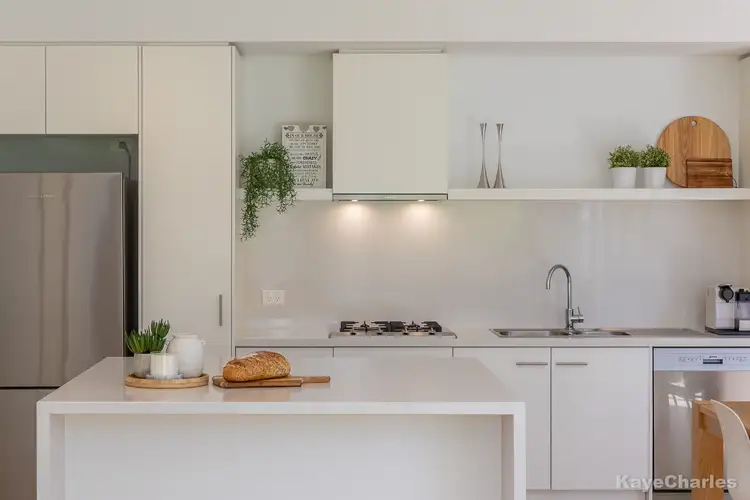 Sixth view of Homely townhouse listing, 27 Willowdene Way, Berwick VIC 3806