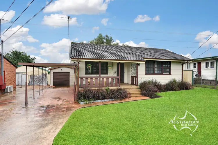 64 Parkes Crescent, Blackett NSW 2770
