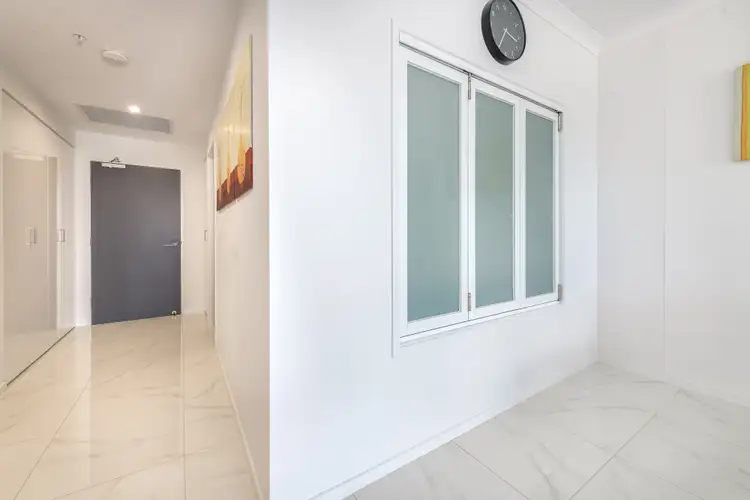 Fifth view of Homely unit listing, 3602/5 Harbourside Court, Biggera Waters QLD 4216