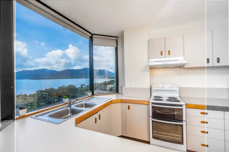 102/219-225 Abbott Street, Cairns North QLD 4870