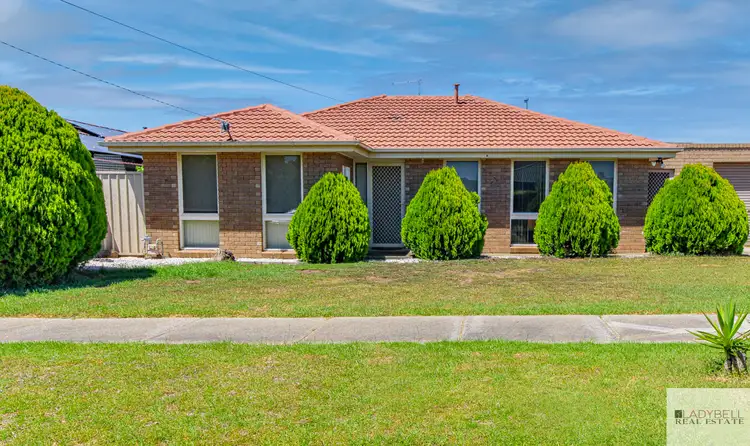 42 Concord Circuit, Albanvale VIC 3021