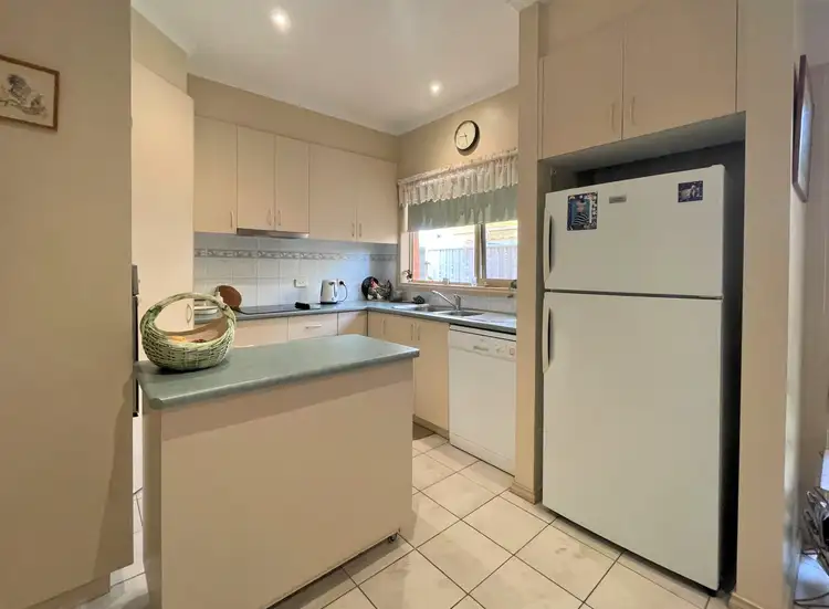 Fourth view of Homely unit listing, 4/38 Splatt Street, Swan Hill VIC 3585