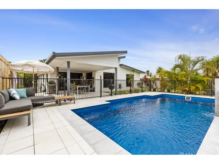 3 Hillside Court, Zilzie QLD 4710