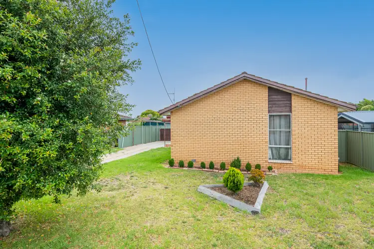 Second view of Homely house listing, 4 Poplar Avenue, Shepparton VIC 3630
