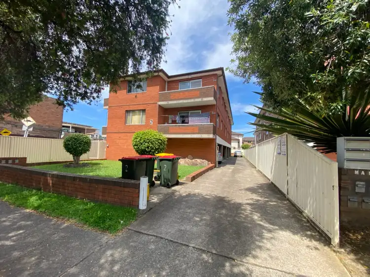 4/2 Clifford Avenue