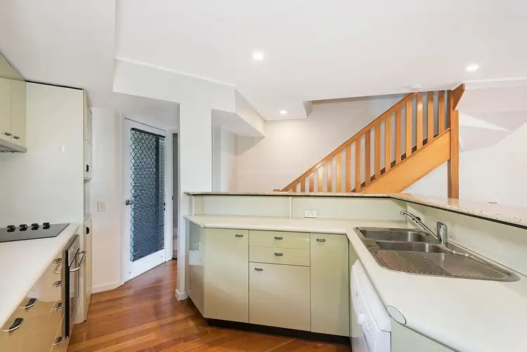 Fifth view of Homely townhouse listing, 23/9 Rosecliffe Street, Highgate Hill QLD 4101